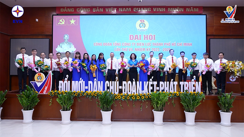 Giới thiệu Trailer chào mừng Đại hội Công đoàn Điện lực Việt Nam lần thứ VI